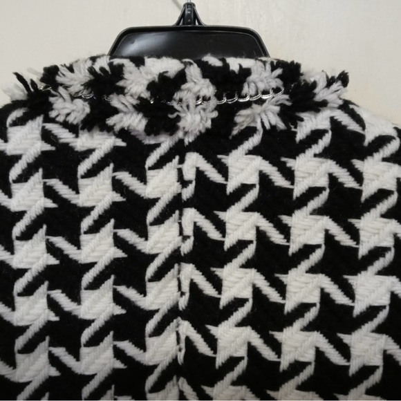 FASHION NOVA Houndstooth Chain Jacket - Picture 7 of 16